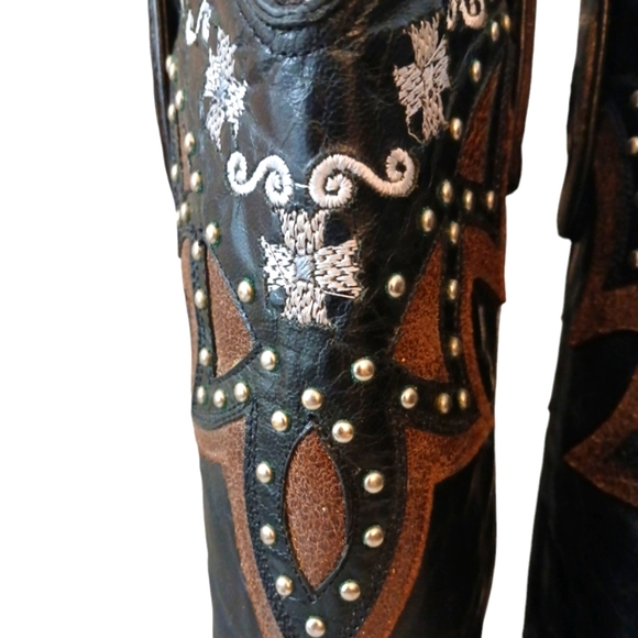 Denver Women's Cowboy Boots Black Studded Embroidered Cowgirl Boots size 7.5 - Picture 6 of 14